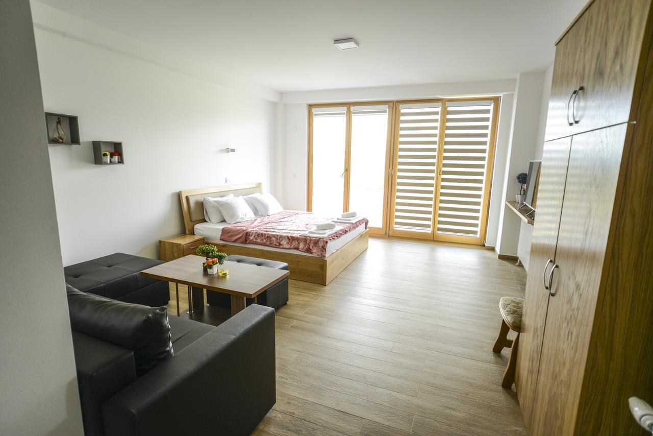 Papa Apartment *